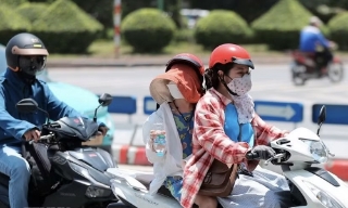 Dự báo thời tiết ngày 25/9: Khu vực Bắc Bộ ngày nắng, miền Trung mưa to