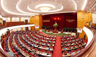 Thông cáo báo chí về ngày làm việc thứ nhất Hội nghị lần thứ tư Ban Chấp hành TW Đảng khóa XIV
