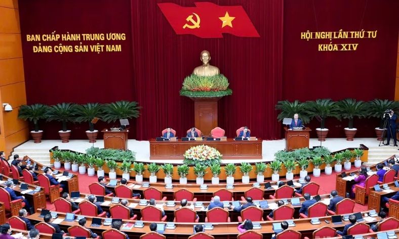  Ngày làm việc thứ hai Hội nghị lần thứ tư Ban Chấp hành Trung ương Đảng khóa XIV