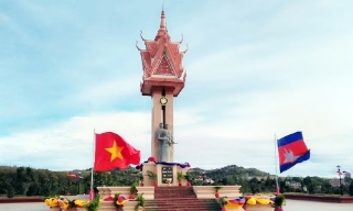 Quan hệ Việt Nam-Campuchia phát triển mạnh mẽ trong giai đoạn mới