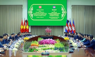 Báo chí Campuchia nêu bật kết quả chuyến thăm của Thủ tướng Lê Minh Hưng