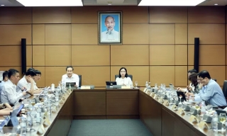 Hôm nay, Quốc hội thảo luận tại tổ về 7 dự án luật