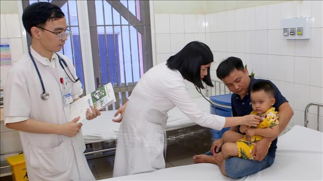  Cứu thành công bệnh nhi ngừng tim do đuối nước nhờ kỹ thuật hạ thân nhiệt chỉ huy