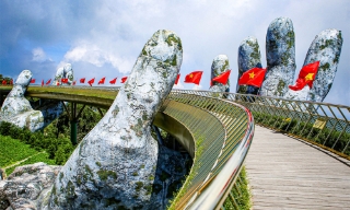 Việt Nam lọt top 3 điểm đến châu Á hút khách quốc tế 