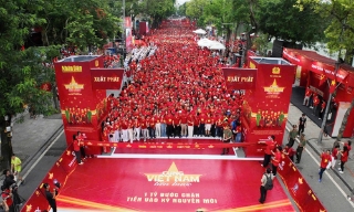 Hơn 1 triệu người cùng đi bộ vì một Việt Nam đoàn kết, hùng cường tiến vào kỷ nguyên mới