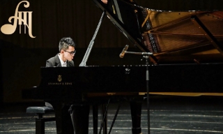 Tài năng piano trẻ Việt Nam giành giải Đặc biệt tại QingYin Award 2025