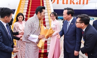Quốc vương Bhutan và Hoàng hậu bắt đầu thăm cấp Nhà nước tới Việt Nam