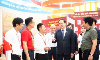 Chủ tịch Quốc hội kiểm tra công tác chuẩn bị Triển lãm “Lịch sử và Sứ mệnh Quốc hội Việt Nam”