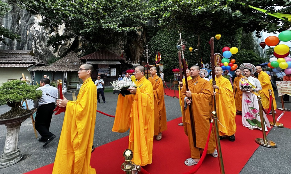  Vu lan - hành trình sống để tri ân