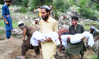 Người chết do động đất ở Afghanistan tăng lên hơn 2.200