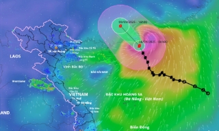 Bão Tapah mạnh lên cấp 11, sắp vào Trung Quốc