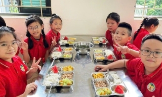 Định vị dinh dưỡng học đường