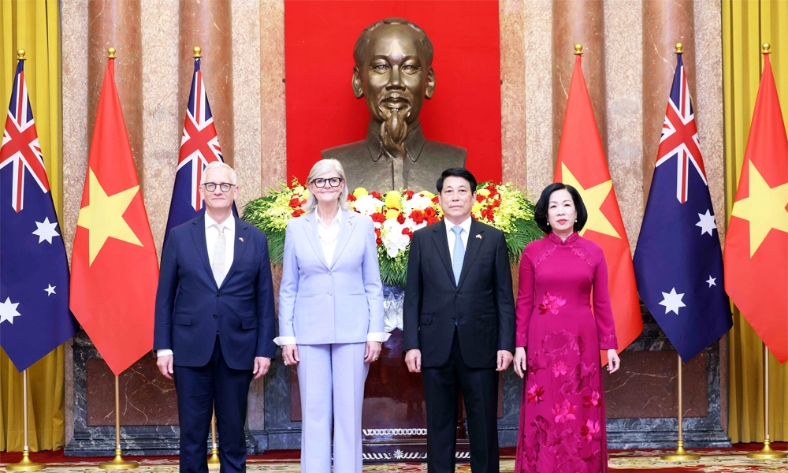  Chủ tịch nước Lương Cường chủ trì lễ đón cấp Nhà nước Toàn quyền Australia