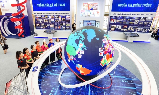 Lan tỏa thông điệp về thành công của Triển lãm thành tựu đất nước