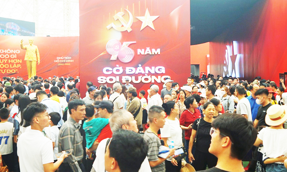  Tổ chức Hội chợ mùa Thu 2025 sau thành công Triển lãm thành tựu đất nước