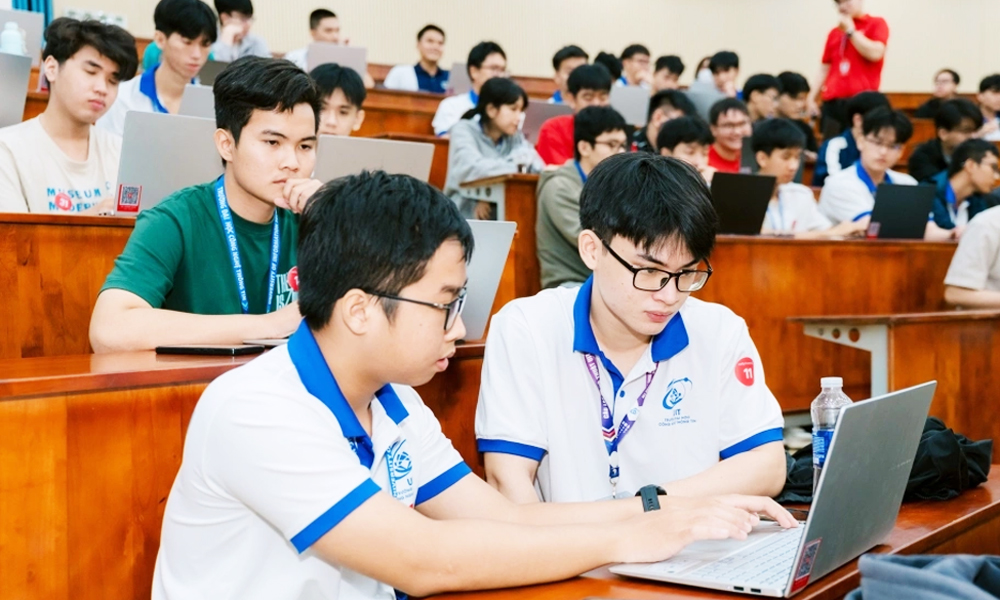  Lần đầu Việt Nam có chuẩn đào tạo kỹ sư, thạc sĩ tài năng
