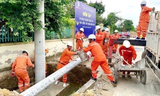 Điện lực miền Bắc triển khai các phương án khẩn cấp ứng phó bão số 9