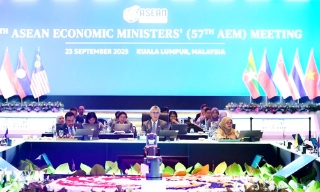 ASEAN tăng cường hội nhập kinh tế để vượt qua thách thức toàn cầu