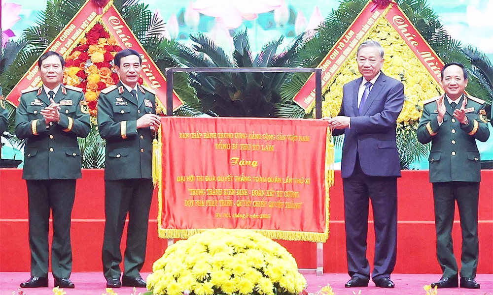  Tổng Bí thư Tô Lâm dự Đại hội Thi đua Quyết thắng toàn quân lần thứ XI
