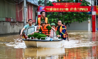 Lũ các sông miền Bắc đang lên