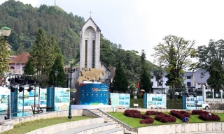 Lào Cai: Ngừng các tour du lịch đến Sa Pa, Y Tý và vùng nguy cơ lũ quét