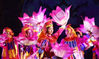 Lễ hội Văn hóa thế giới tại Hà Nội: Bản hòa ca của sắc màu văn hóa và tình hữu nghị