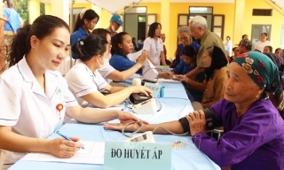 Chỉ thị của Ban Bí thư về việc thực hiện bảo hiểm y tế toàn dân trong giai đoạn mới