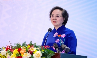 Tiếp tục hoàn thiện bộ máy, biên chế, cơ cấu lại vị trí việc làm