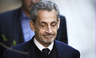 Cựu tổng thống Pháp Sarkozy vào tù