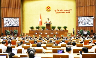 Ngày 29/10, Quốc hội thảo luận kết quả thực hiện kế hoạch phát triển kinh tế - xã hội