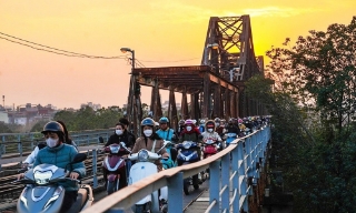 Từ ngày 1/11-31/12: Cấm xe qua cầu Long Biên hướng sang trung tâm Hà Nội