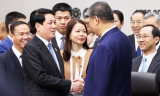 Chủ tịch nước Lương Cường gặp Tổng Bí thư, Chủ tịch nước Trung Quốc Tập Cận Bình