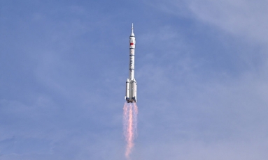  Trung Quốc phóng thành công tàu vũ trụ có người lái Thần Châu-21