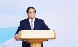 Thủ tướng Chính phủ chủ trì Hội nghị về thành lập Trung tâm tài chính quốc tế tại Việt Nam