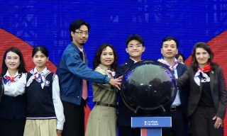 Ngày hội “Không một mình” lan tỏa thông điệp bảo vệ trẻ em trong thế giới số