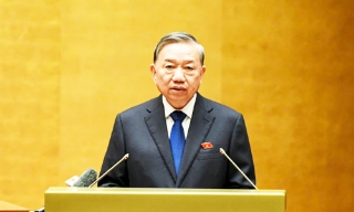 Tổng Bí thư Tô Lâm gợi mở 7 nhóm nội dung để đại biểu Quốc hội góp ý dự thảo Văn kiện Đại hội XIV