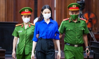 Kiến nghị "vá kẽ hở" pháp lý sau vụ Hoa hậu Thùy Tiên bán kẹo Kera