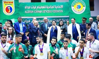 Thủ tướng Phạm Minh Chính thăm Liên đoàn Vovinam tại Algeria