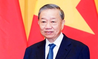 50 năm nước Cộng hòa Dân chủ Nhân dân Lào: Bản lĩnh, trí tuệ và những thành tựu mang dấu ấn thời đại