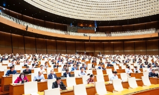 Hôm nay, ngày 4/12, Quốc hội thảo luận các báo cáo công tác nhiệm kỳ 2021 - 2026 của Chủ tịch nước, Chính phủ.