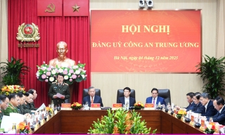Tập trung xây dựng lực lượng Công an nhân dân cách mạng, chính quy, tinh nhuệ, hiện đại