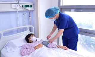 Đột quỵ ở trẻ nhỏ tăng nhanh: Phụ huynh đừng chủ quan với dấu hiệu bất thường