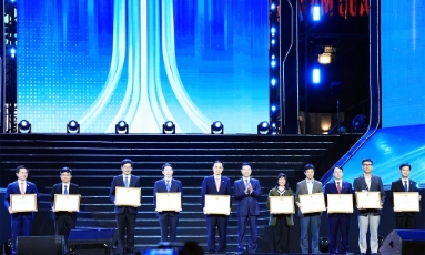  Bắc Ninh được tặng Bằng khen trong top 10 địa phương tiêu biểu tại TechFest Việt Nam 2025