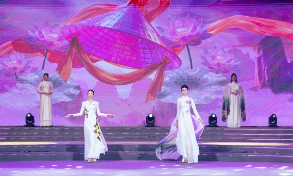 36 thí sinh vào chung kết Hoa hậu Sinh viên Hòa bình Việt Nam 2025