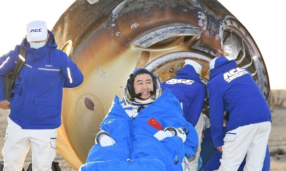 10 sự kiện khoa học vũ trụ nổi bật năm 2025