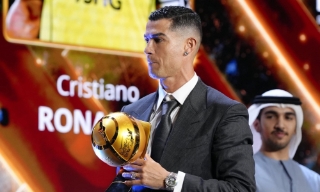 Ronaldo đoạt giải Cầu thủ hay nhất Trung Đông 2025