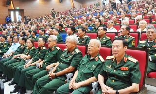 Chi tiết 14 nhóm người có công được nhận quà của Đảng, Nhà nước