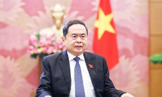 Chủ tịch Quốc hội Trần Thanh Mẫn: Kiến tạo khuôn khổ pháp lý cho đổi mới và phát triển