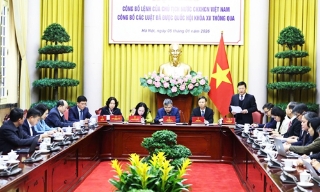 Công bố Lệnh của Chủ tịch nước về 13 luật