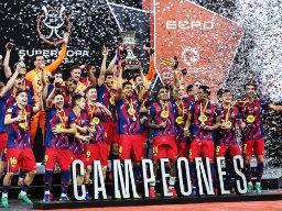 Thắng kịch tính Real Madrid, Barcelona đoạt Siêu Cúp Tây Ban Nha